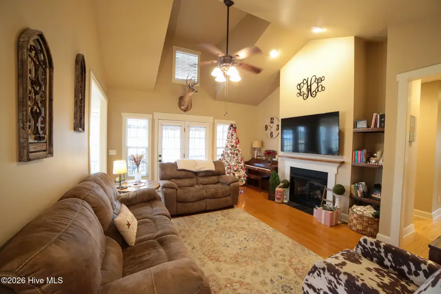 83 Barrow Drive, Whiteville, NC 28472 - Image #3