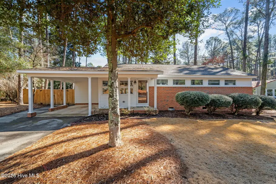 401 Crestview Road, Southern Pines, NC 28387 - Image #2