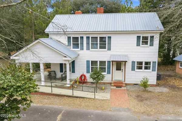 138 W Moore Street, Candor, NC 27229