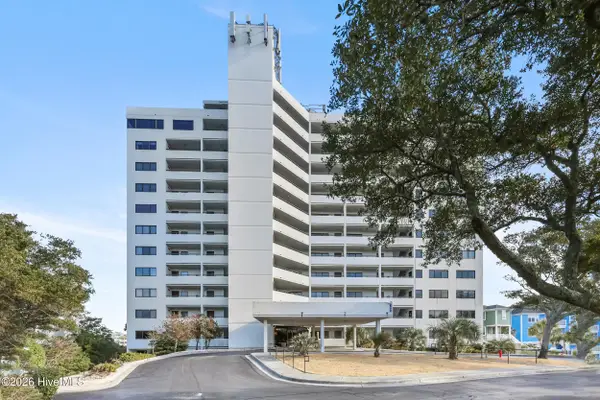 1080 Saint Joseph Street #Apt 4c, Carolina Beach, NC 28428