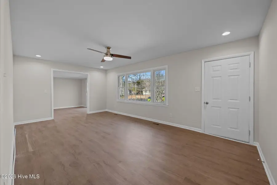 309 Woodhaven Drive, Havelock, NC 28532 - Image #3