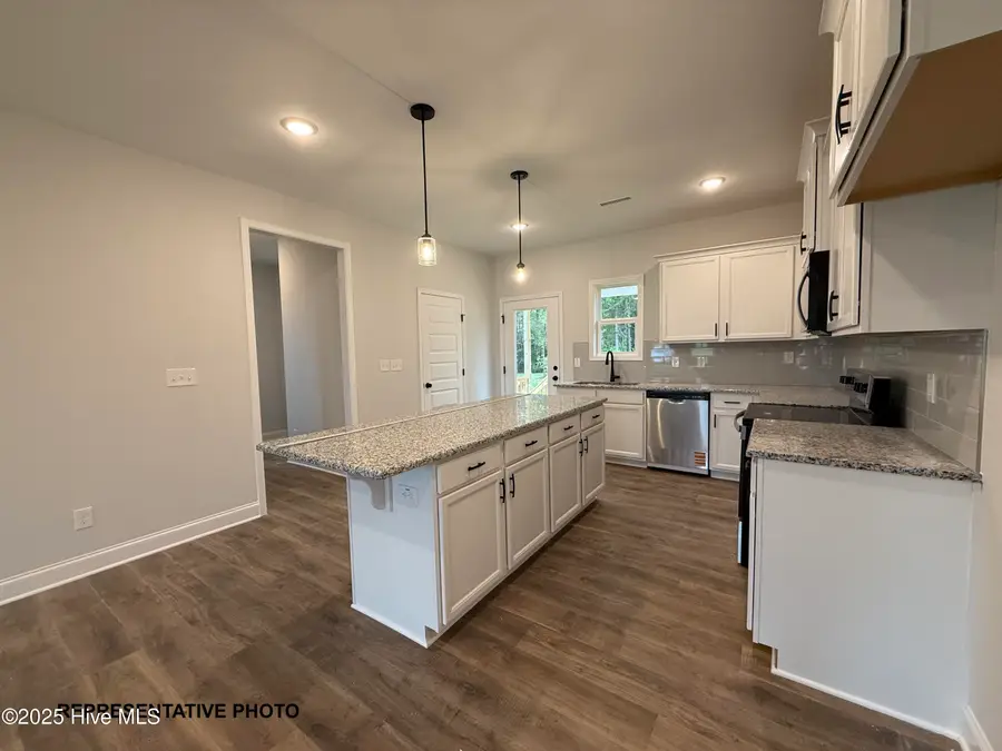 69 Zambezi Court, Zebulon, NC 27597 - Image #2