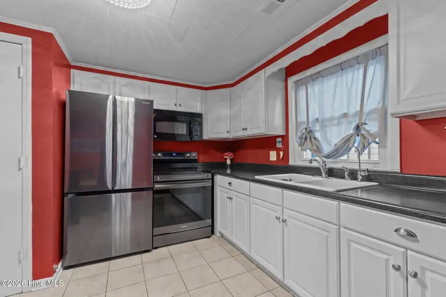 404 Dobbs Street, Atlantic Beach, NC 28512 - Image #3