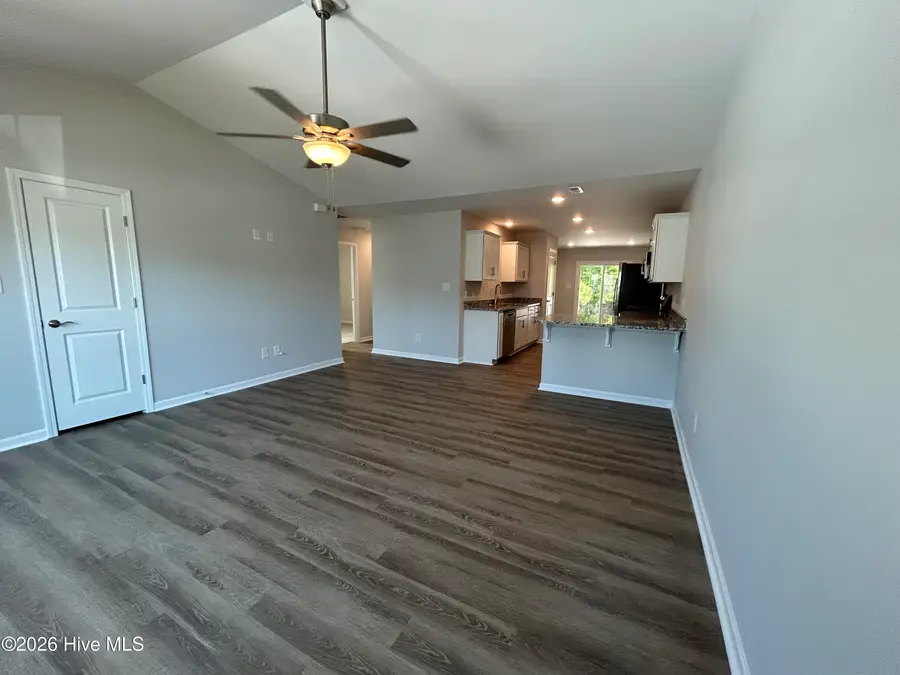 806 Discovery Cove, Newport, NC 28570 - #3