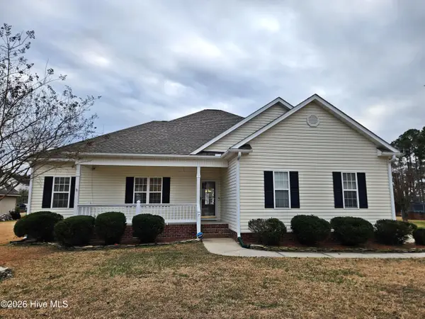 7 Edgewater Drive, Smithfield, NC 27577