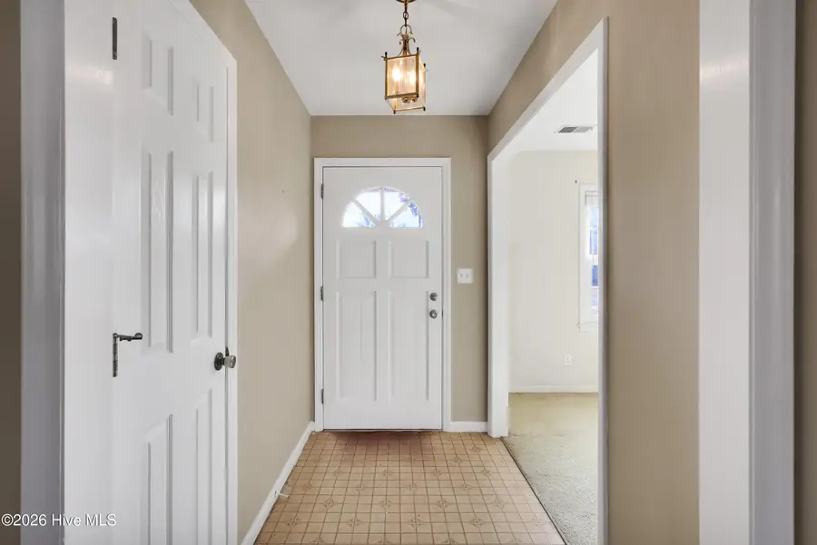 127 Deerwood Drive, Wilmington, NC 28405 - Image #2