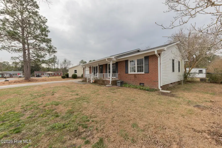 222 Forest View Drive, Havelock, NC 28532 - Image #2