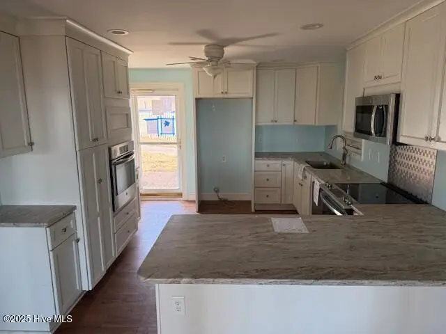 913 Stately Pines Road, New Bern, NC 28560 - Image #3