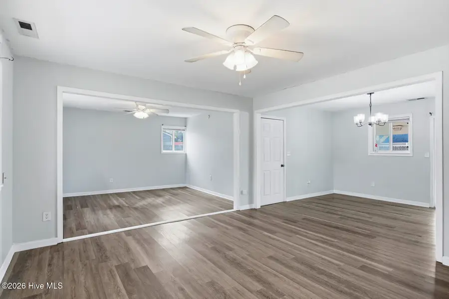 409 Dale Drive, Jacksonville, NC 28540 - Image #3