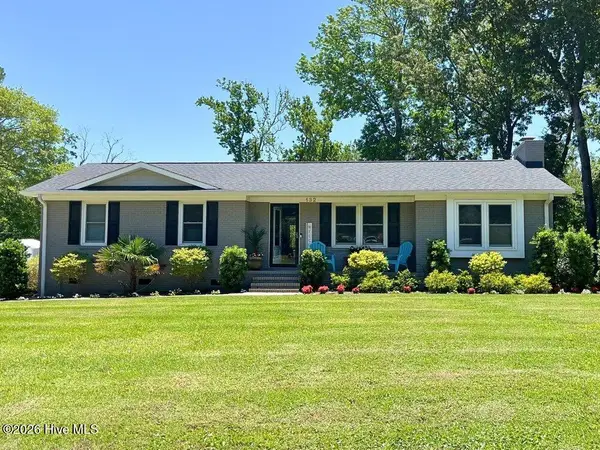 132 Egret Point Road, Wilmington, NC 28409