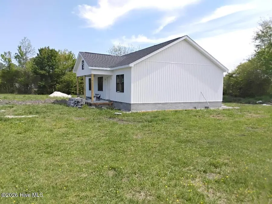 410 Carmon Circle, Ayden, NC 28513 - #3