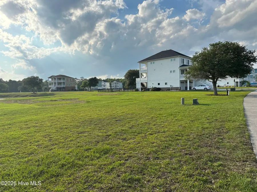 847 Cannonsgate Drive, Newport, NC 28570 - Image #2