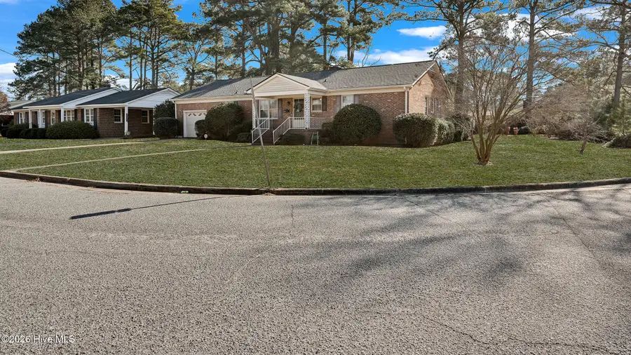 111 Camellia Lane, Greenville, NC 27858 - Image #3