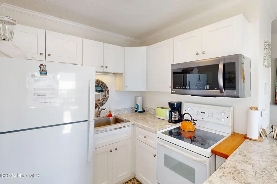 2264 New River Inlet Road #Unit 109, North Topsail Beach, NC 28460 - Image #2