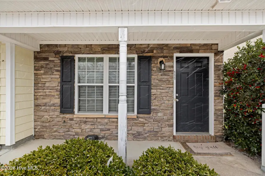 27 E Doris Avenue #111, Jacksonville, NC 28540 - Image #2