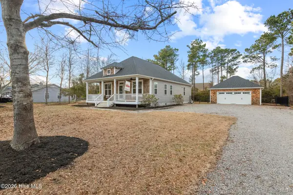 105 Driftwood Lane, Hampstead, NC 28443