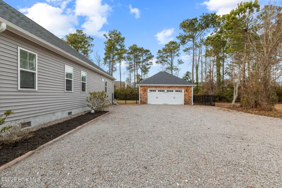 105 Driftwood Lane, Hampstead, NC 28443 - Image #3