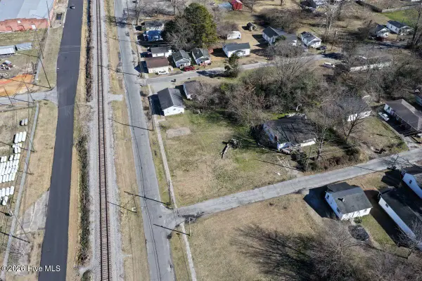 Off Of SE Center Street, Mount Olive, NC 28365