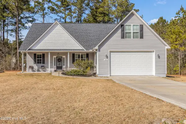 305 Brinley Place, Maple Hill, NC 28454