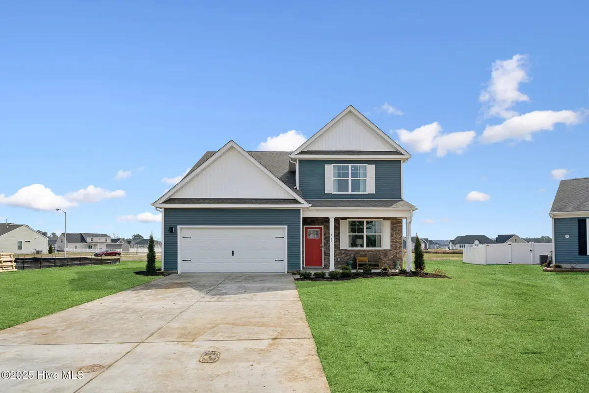 302 Mizzen Way, Elizabeth City, NC 27909 - #1