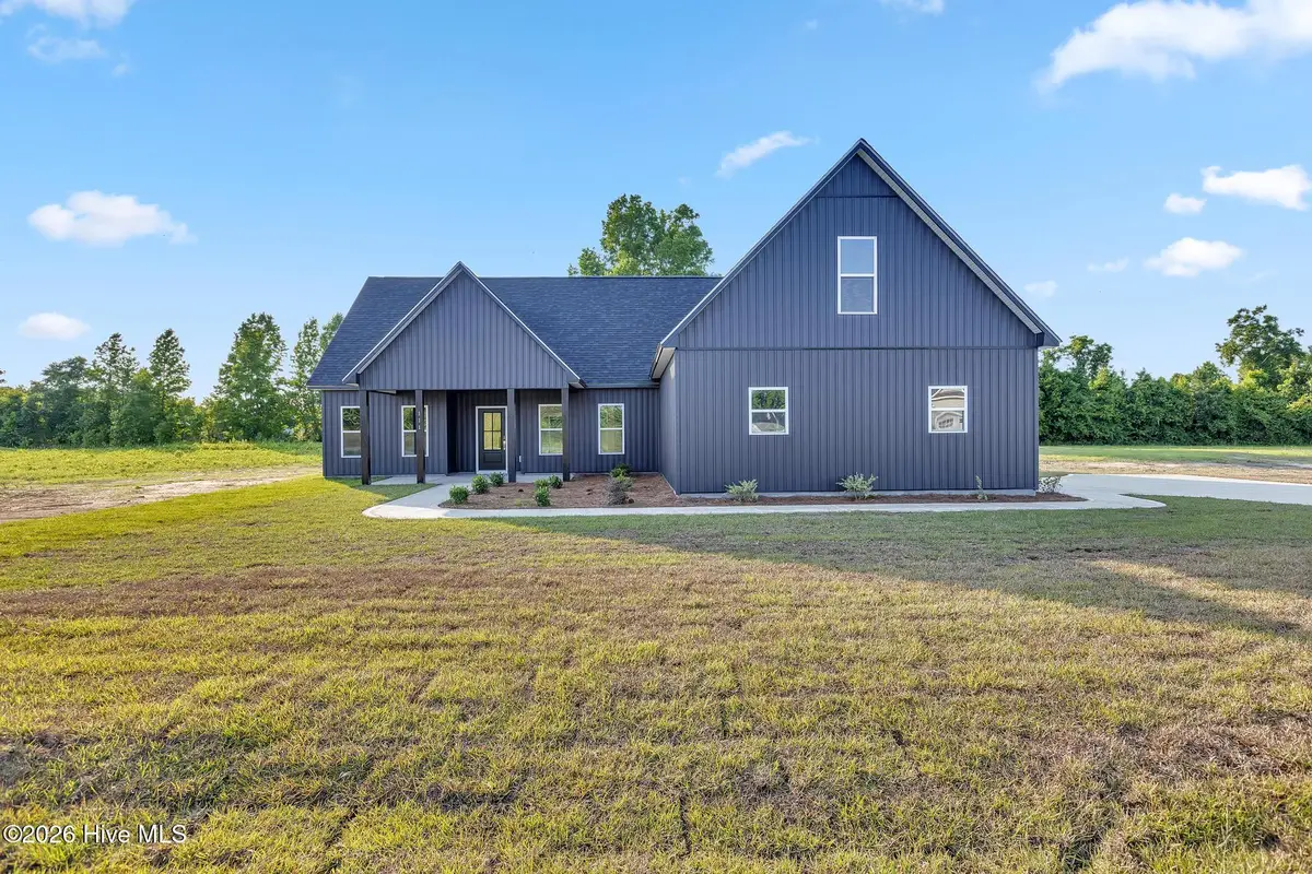 296 Haywood Drive, Richlands, NC 28574 - #1