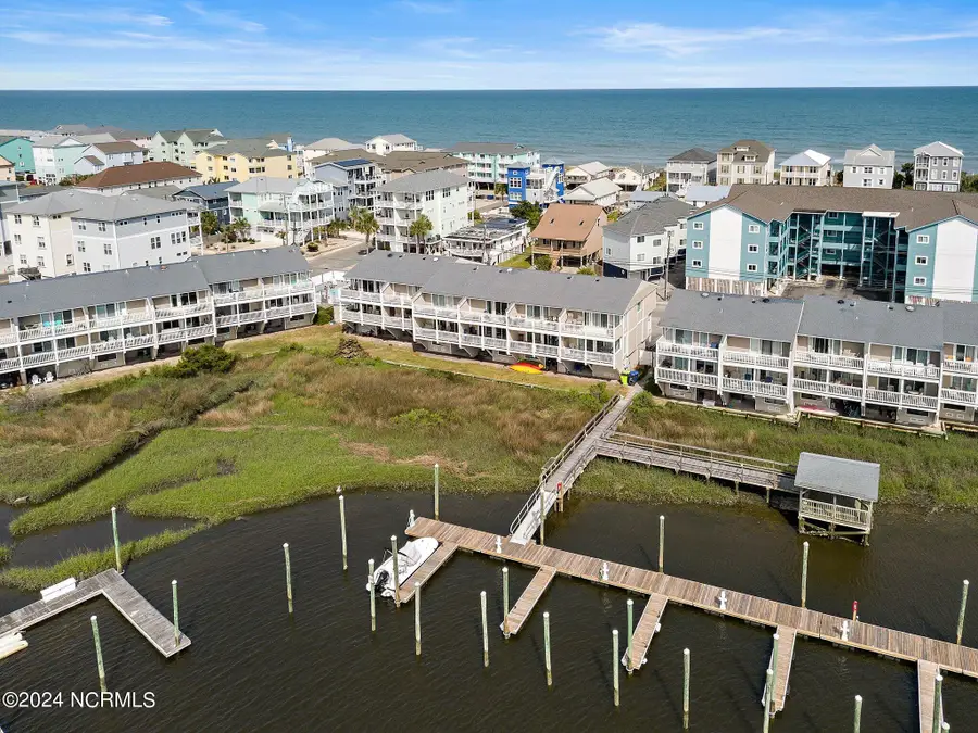 1405 Canal Drive #Apt 17, Carolina Beach, NC 28428 - #3