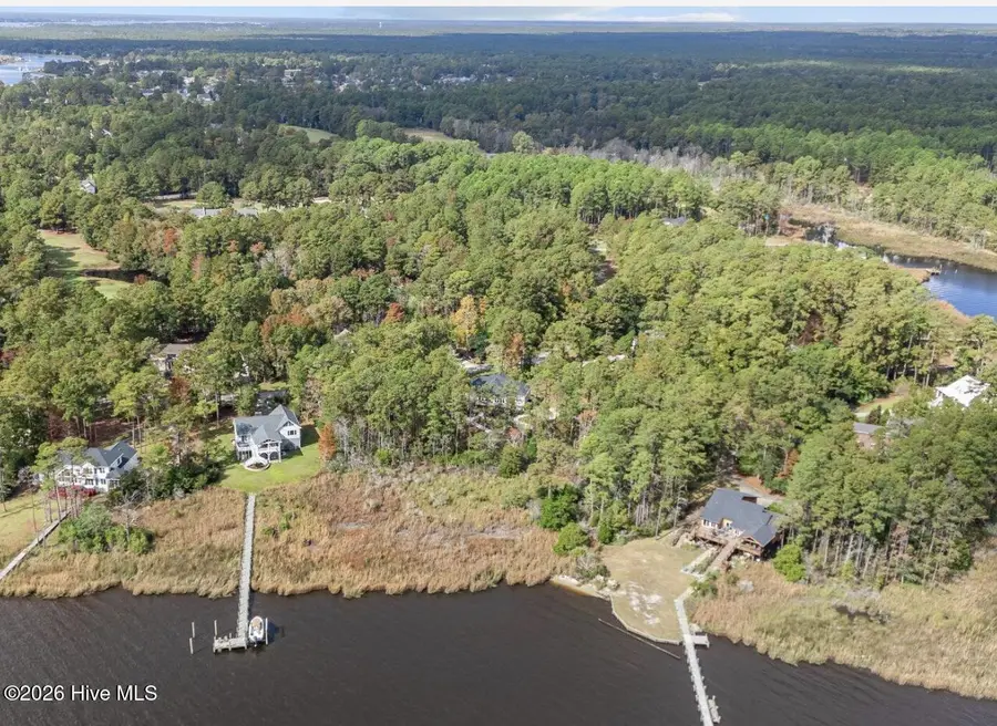 902 Osprey Court, New Bern, NC 28560 - #3