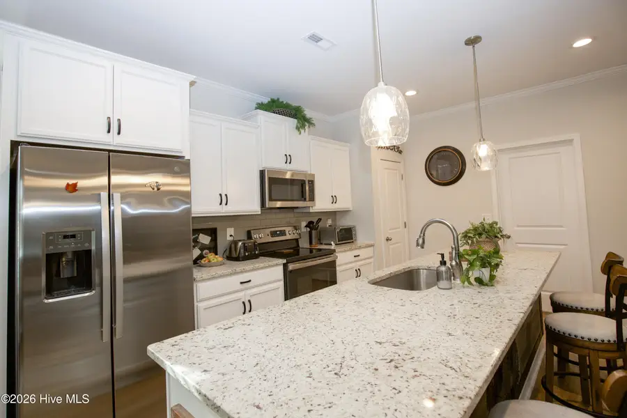 161 Devonshire Avenue W, West End, NC 27376 - #3