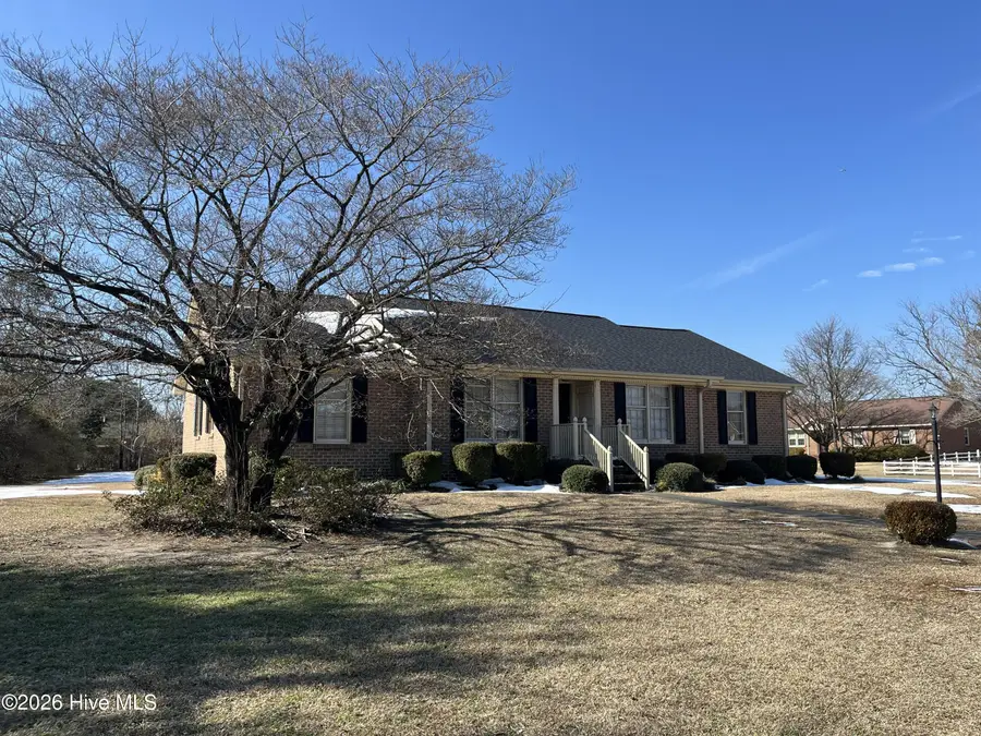 4716 Victoria Place, Kinston, NC 28504 - #3