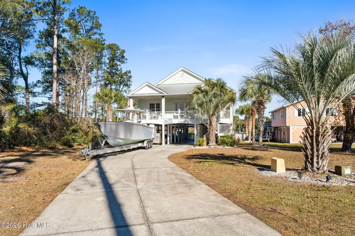 1404 W Yacht Drive, Oak Island, NC 28465 - #1