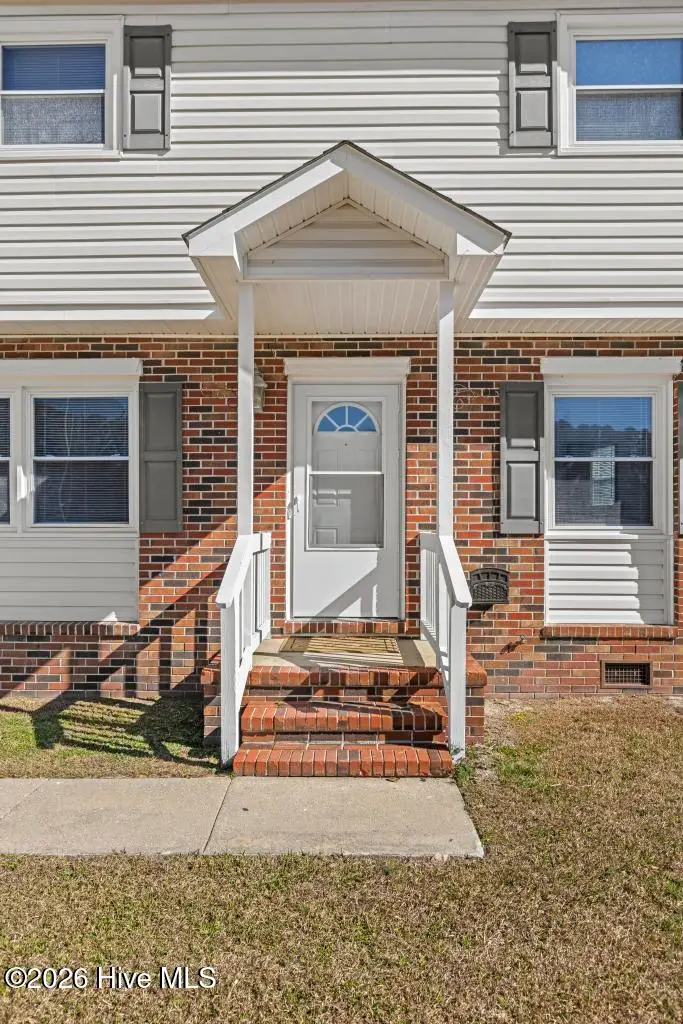 600 Oakwood Avenue, Jacksonville, NC 28546 - #2