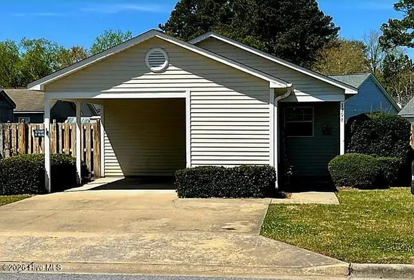 1398 Westpointe Drive, Greenville, NC 27834