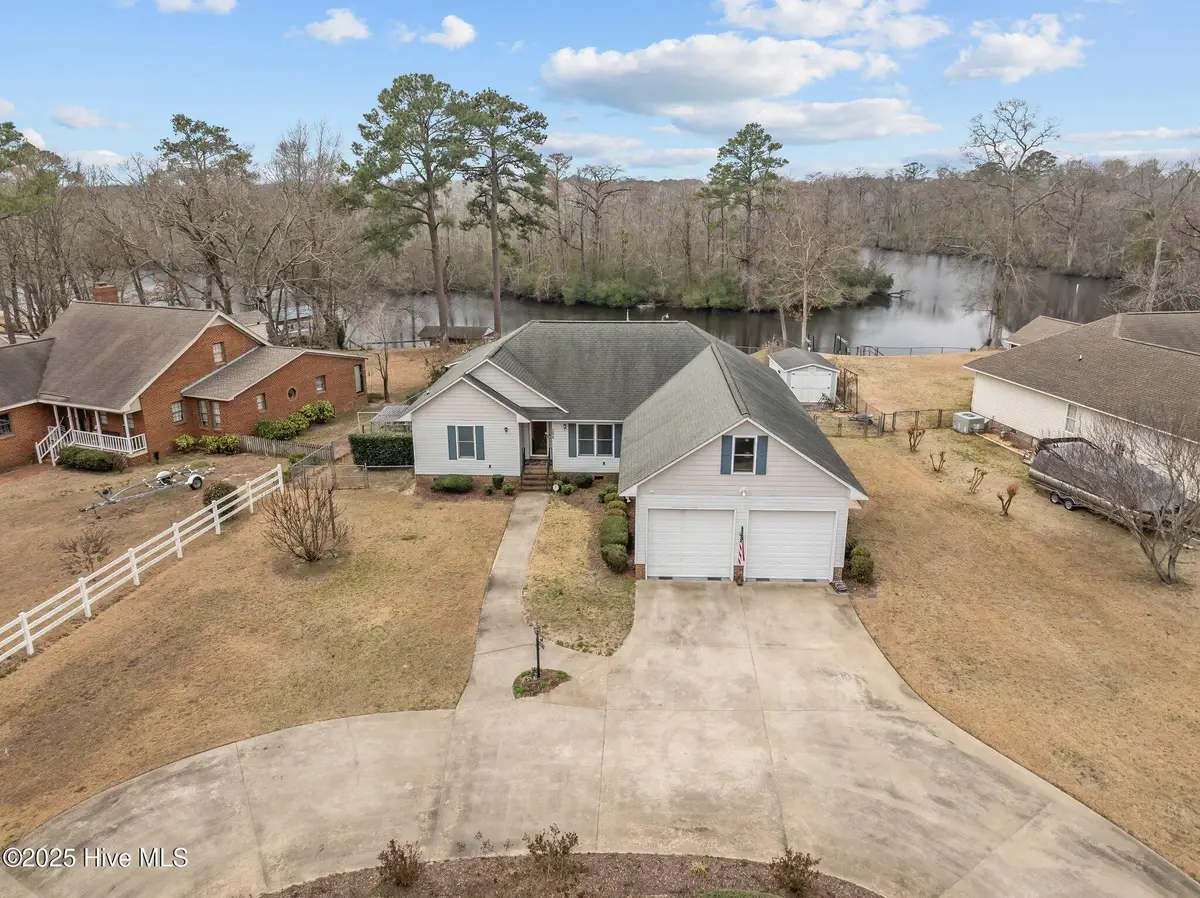 108 Arbor Drive, Washington, NC 27889 - #1