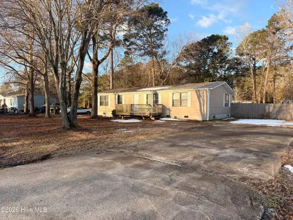 110 Woodbrook Drive, Midway Park, NC 28544