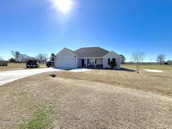 216 Trophy Ridge Drive, Richlands, NC 28574