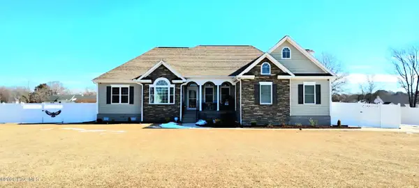 2889 Beddard Road, Grimesland, NC 27837