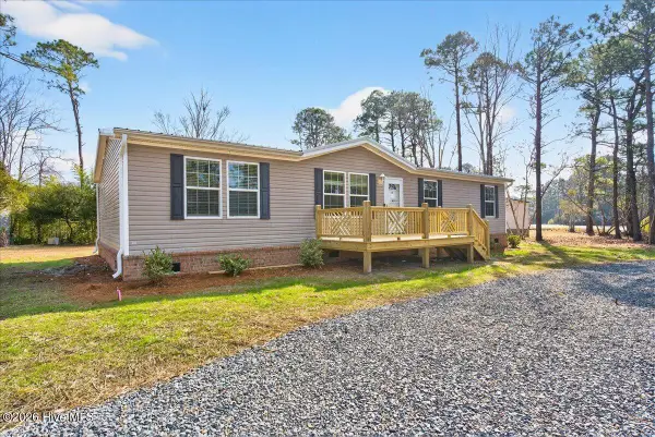 4393 Sea Pines Drive Se, Southport, NC 28461