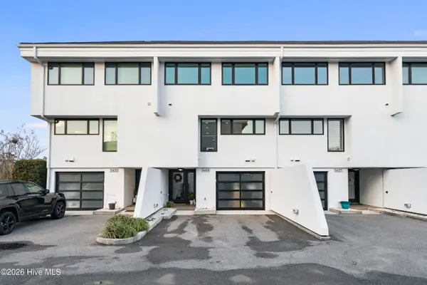 5435 Marina Club Drive #23, Wilmington, NC 28409