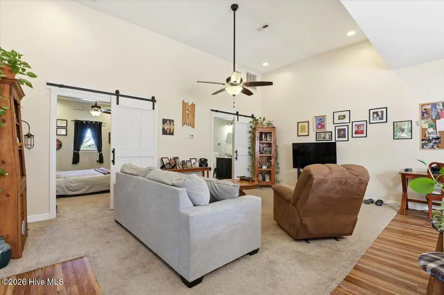 657 Washboard Avenue, Mount Olive, NC 28365 - #2