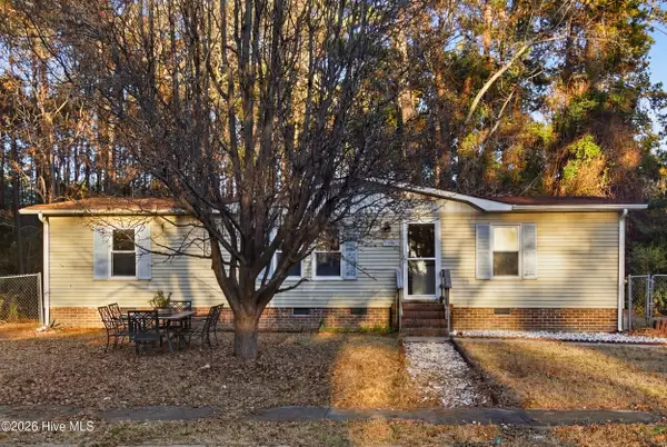 106 Paula Place, Jacksonville, NC 28540