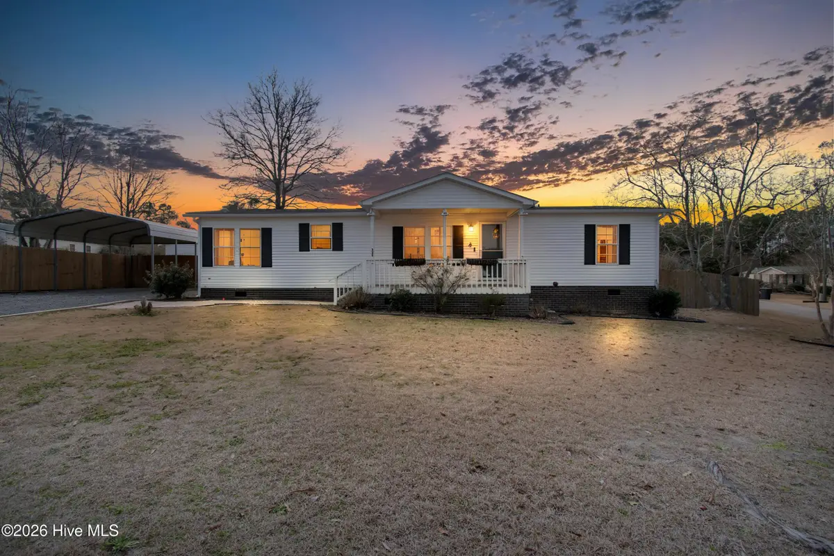 335 Laughing Gull Court Sw, Shallotte, NC 28470 - #1