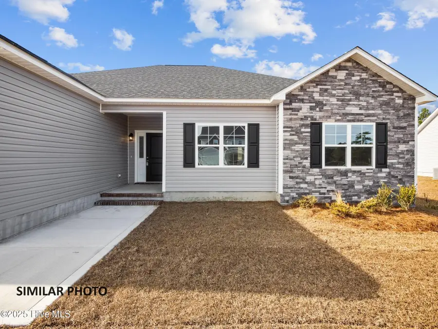 712 Quiet Meadow Drive, Jacksonville, NC 28546 - Image #3