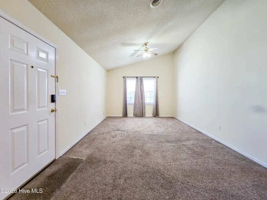 207 Oakwood Lane, Elizabeth City, NC 27909 - #2