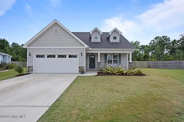 311 Long Pond Drive, Sneads Ferry, NC 28460