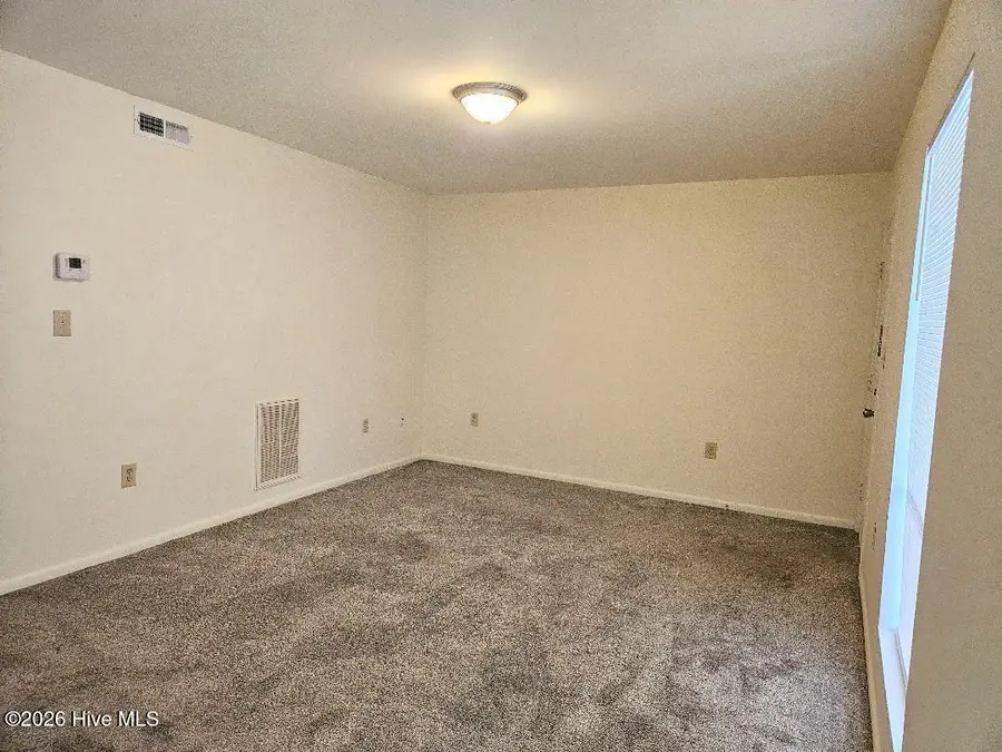 3309 Bridges Street, Morehead City, NC 28557 - #3