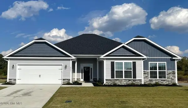 186 Seashore Street, Grimesland, NC 27837