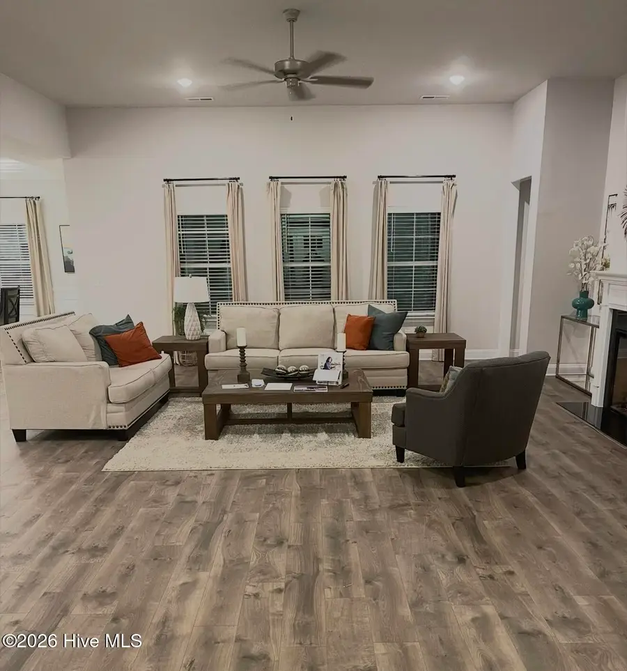 186 Seashore Street, Grimesland, NC 27837 - #3