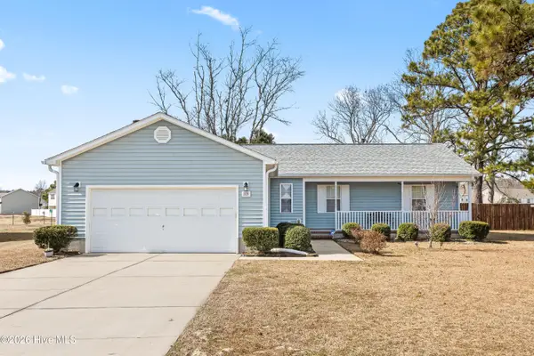 109 Lawndale Lane, Sneads Ferry, NC 28460