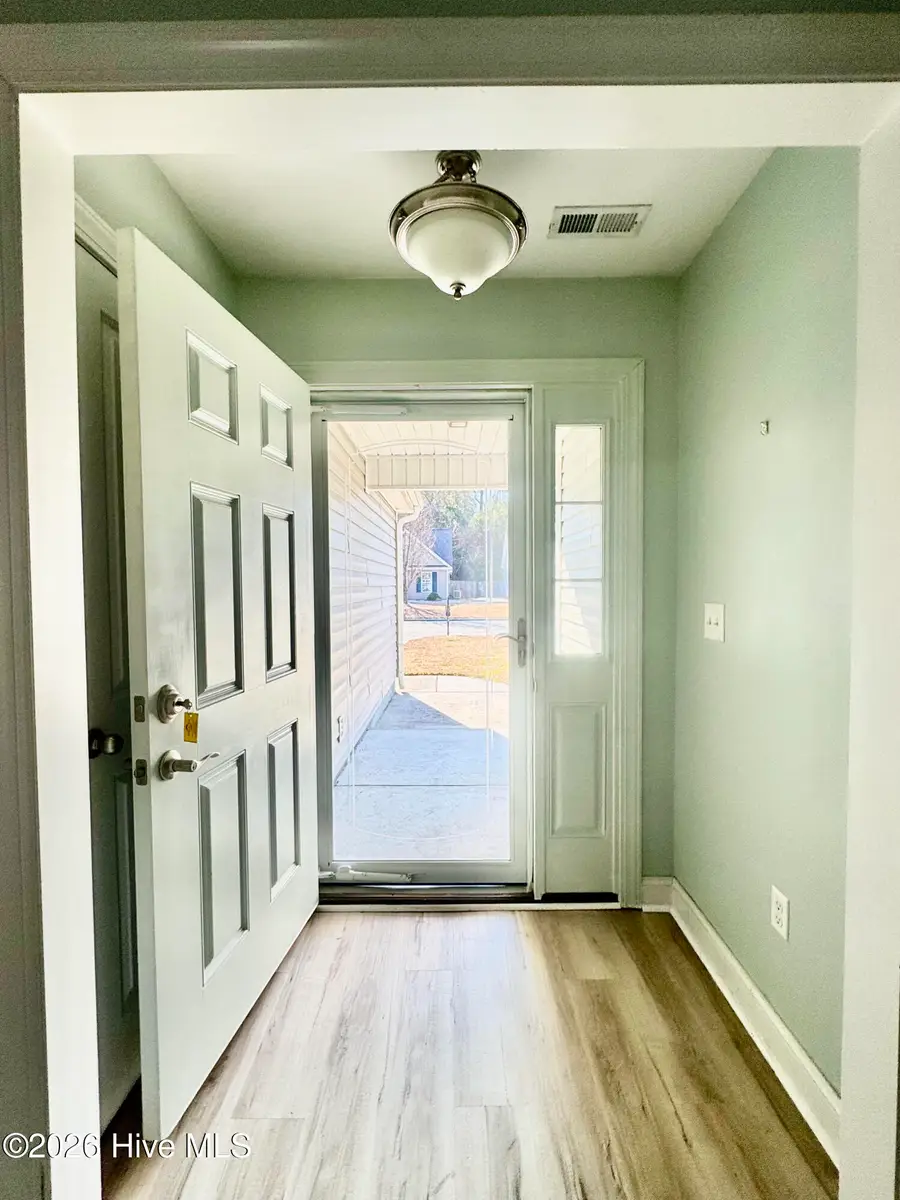 109 Lynden Lane, New Bern, NC 28560 - #3