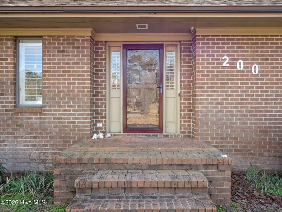 200 Pelican Drive, Newport, NC 28570 - #3